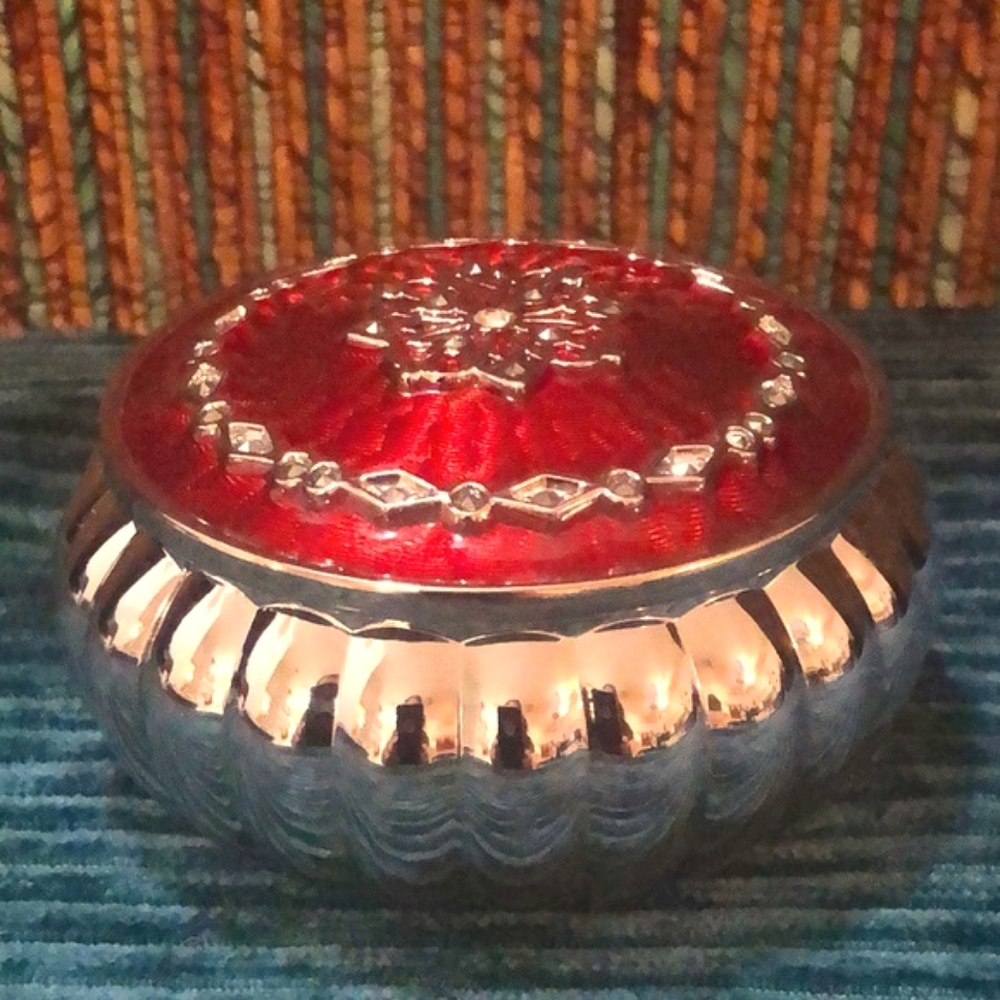 VINTAGE "For Your Eyes Only" Jewelry Trinket Box.